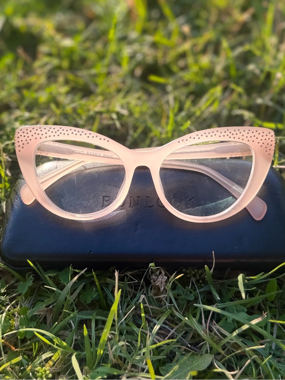 Rare BonLook Keiko Barbie Pink Studded Cat Eye Frames 51/19/145 - Picture 7 of 8
